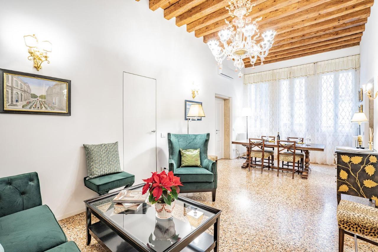 Ca' San Beneto Completely Refurbished In A Fabulously Central Area Venedig Eksteriør billede