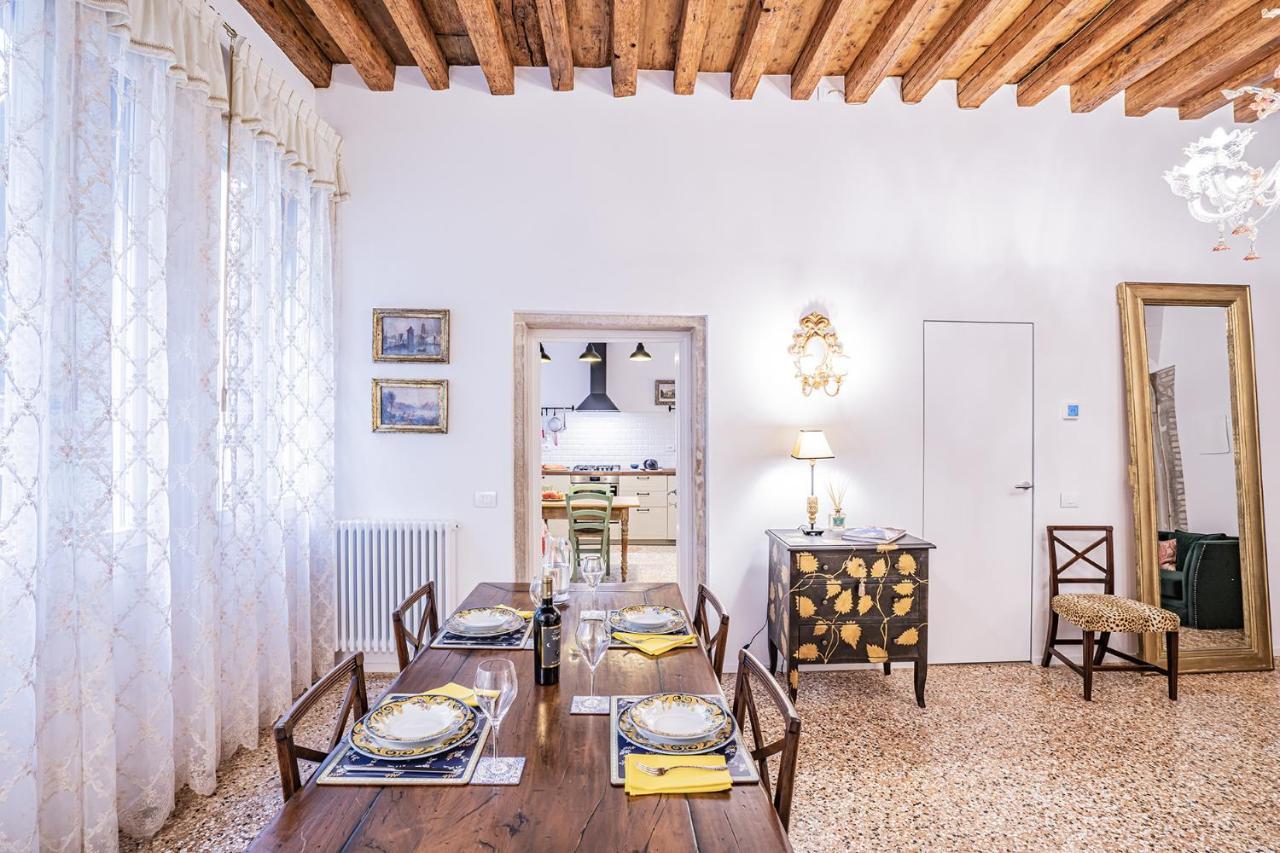 Ca' San Beneto Completely Refurbished In A Fabulously Central Area Venedig Eksteriør billede